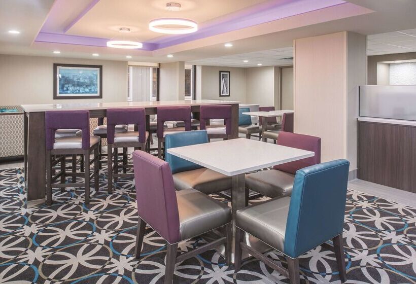 فندق La Quinta By Wyndham Festus   St. Louis South