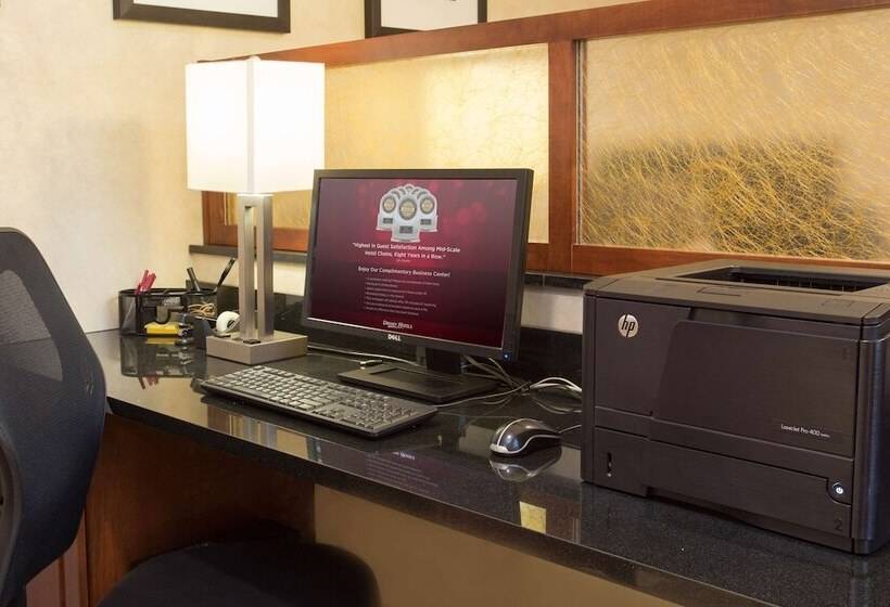 فندق Drury Inn & Suites Marion