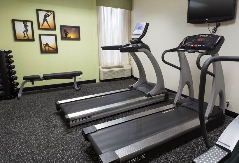 فندق Drury Inn & Suites Marion