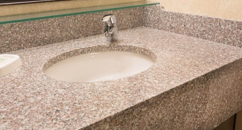 فندق Drury Inn & Suites Marion