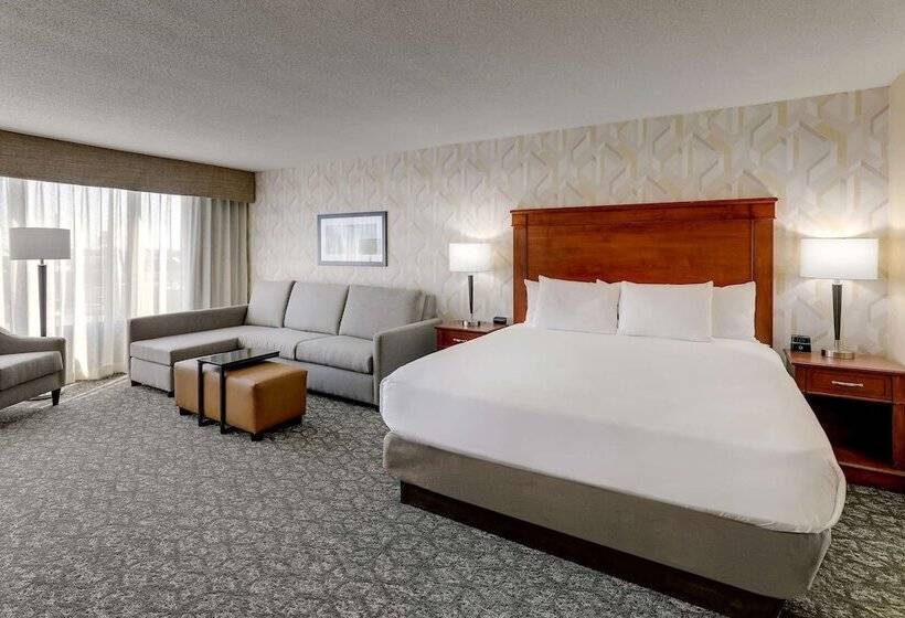 فندق Drury Inn & Suites Marion