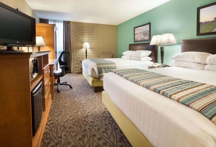 هتل Drury Inn Mobile