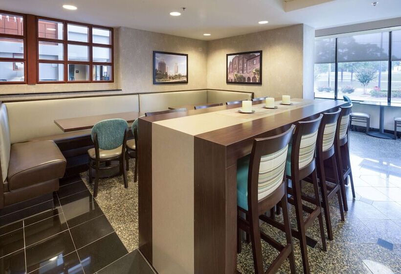 فندق Drury Inn Mobile