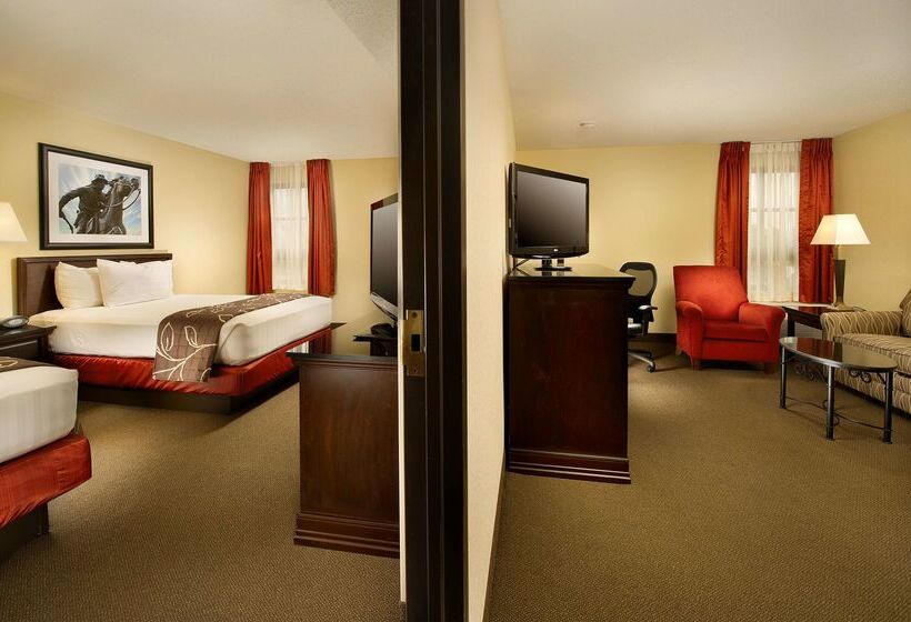 בית מלון כפרי Drury Inn Paducah