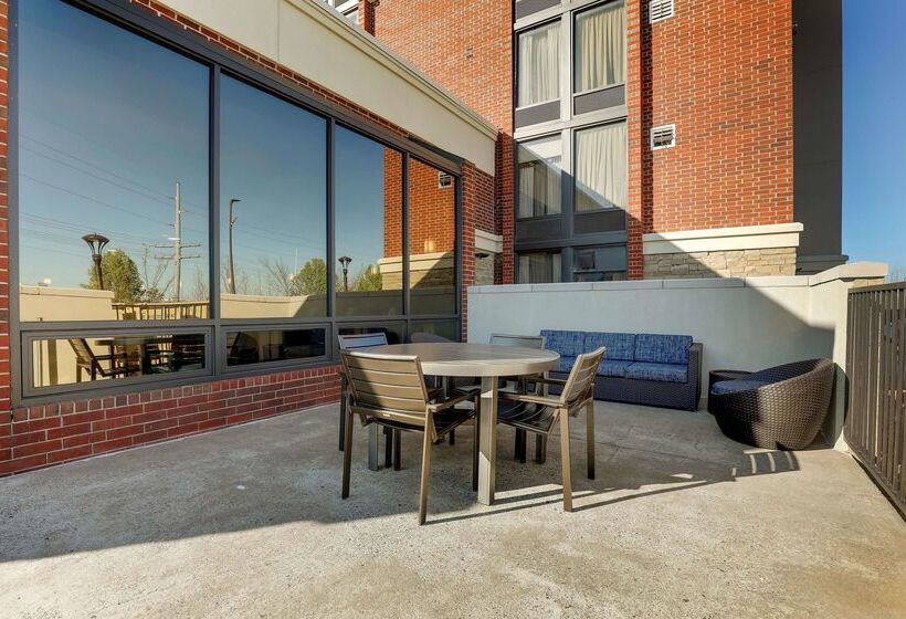 בית מלון כפרי Drury Inn Paducah