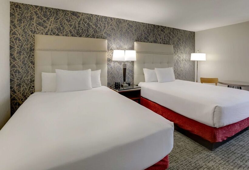 בית מלון כפרי Drury Inn Paducah