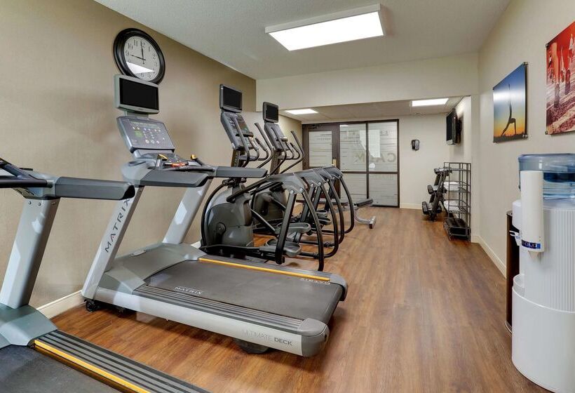 Отель Drury Inn & Suites Atlanta Marietta