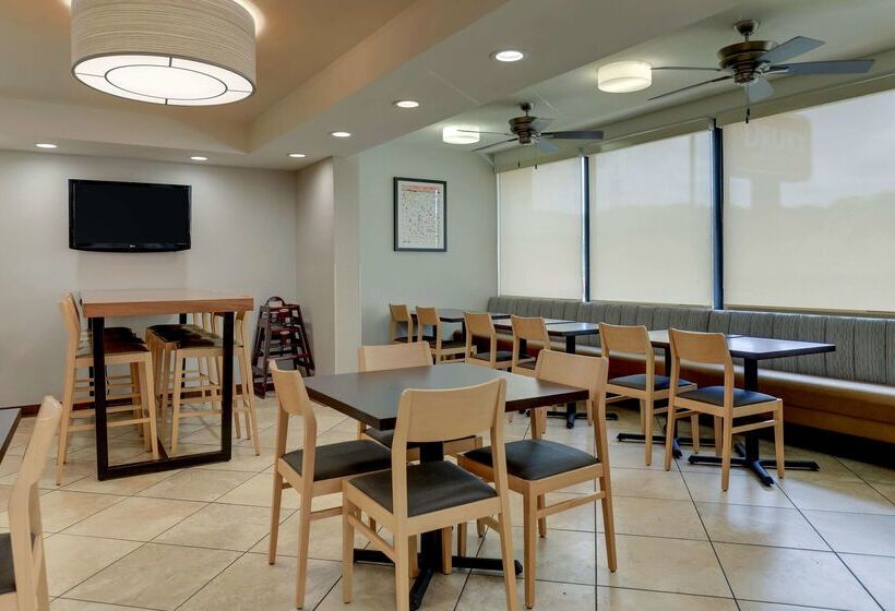 Отель Drury Inn & Suites Atlanta Marietta