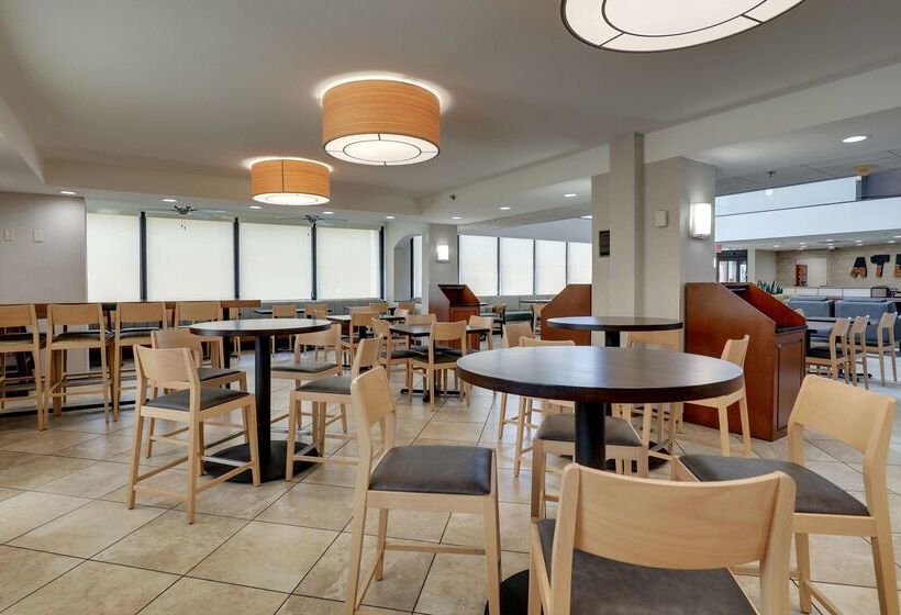 Отель Drury Inn & Suites Atlanta Marietta