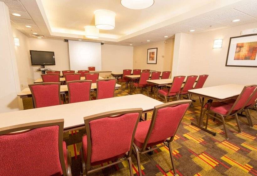 Отель Drury Inn & Suites Atlanta Marietta