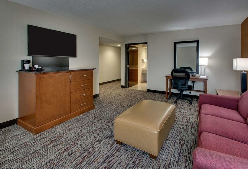 ホテル Drury Inn & Suites Evansville East