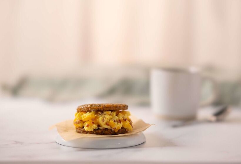 호텔 Heritage Inn Suites Houston Sugar Land, Trademark By Wyndham