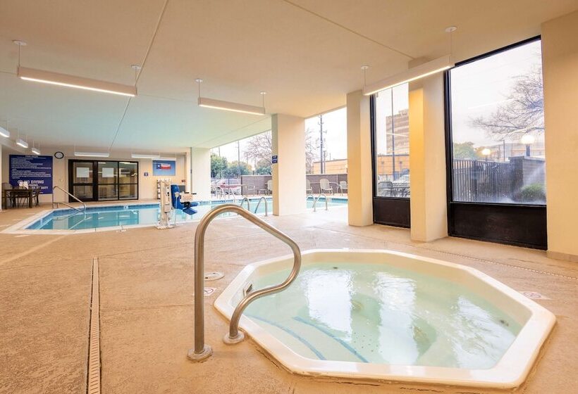 호텔 Heritage Inn Suites Houston Sugar Land, Trademark By Wyndham