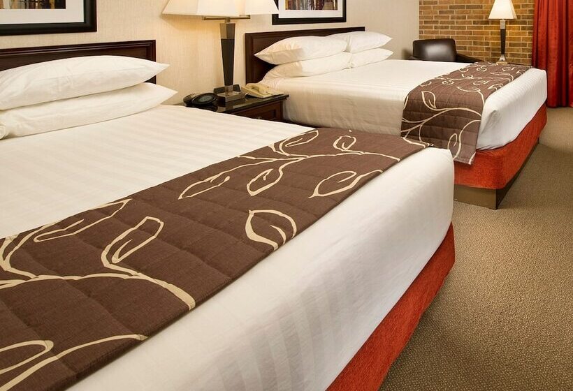 فندق Lotus Kansas City Merriam