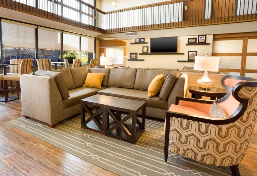 בית מלון כפרי Drury Inn & Suites Paducah