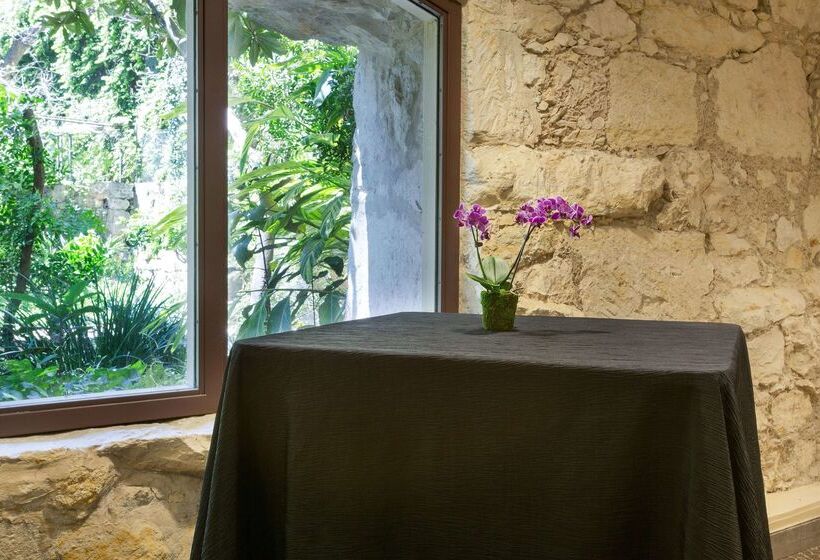 فندق Drury Inn & Suites San Antonio Riverwalk