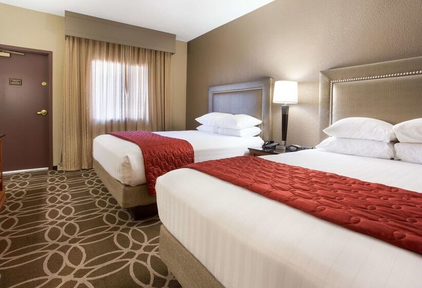 فندق Drury Inn & Suites San Antonio Riverwalk