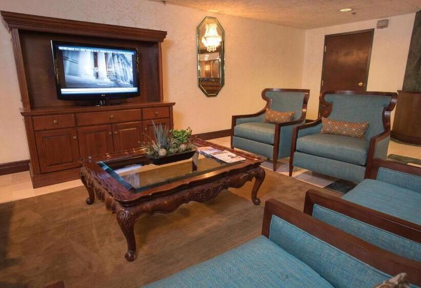 בית מלון כפרי Pear Tree Inn St Louis Convention Center