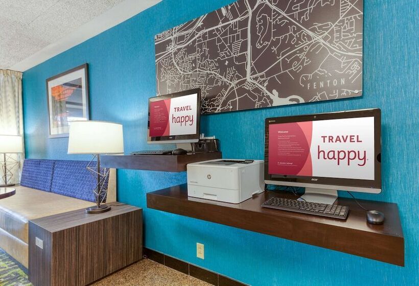 فندق Heritage Inn & Suites St. Louis/fenton, Trademark By Wyndham