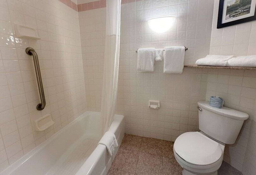 فندق Heritage Inn & Suites St. Louis/fenton, Trademark By Wyndham