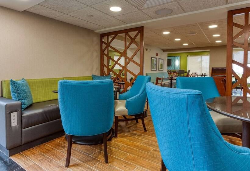 فندق Heritage Inn & Suites St. Louis/fenton, Trademark By Wyndham