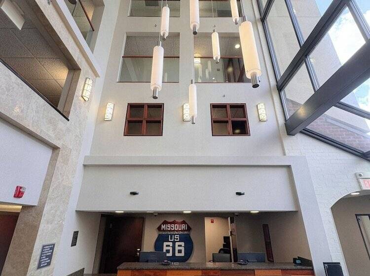 فندق Heritage Inn & Suites St. Louis/fenton, Trademark By Wyndham