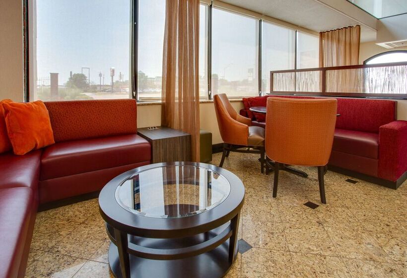 호텔 Drury Inn & Suites Terre Haute