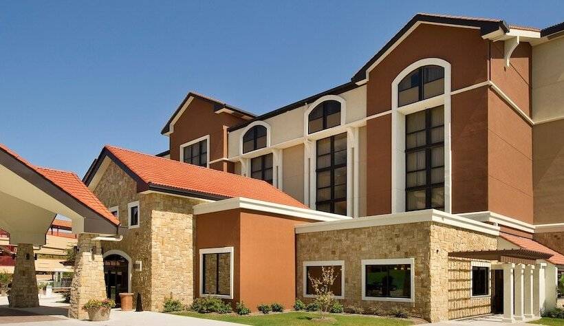 Drury Plaza Hotel San Antonio Airport