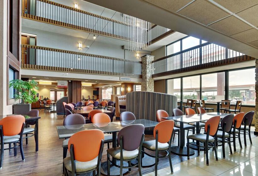 Drury Plaza Hotel San Antonio Airport