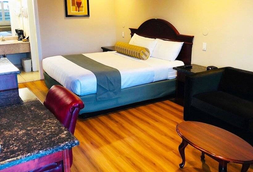 호텔 Dynasty Suites