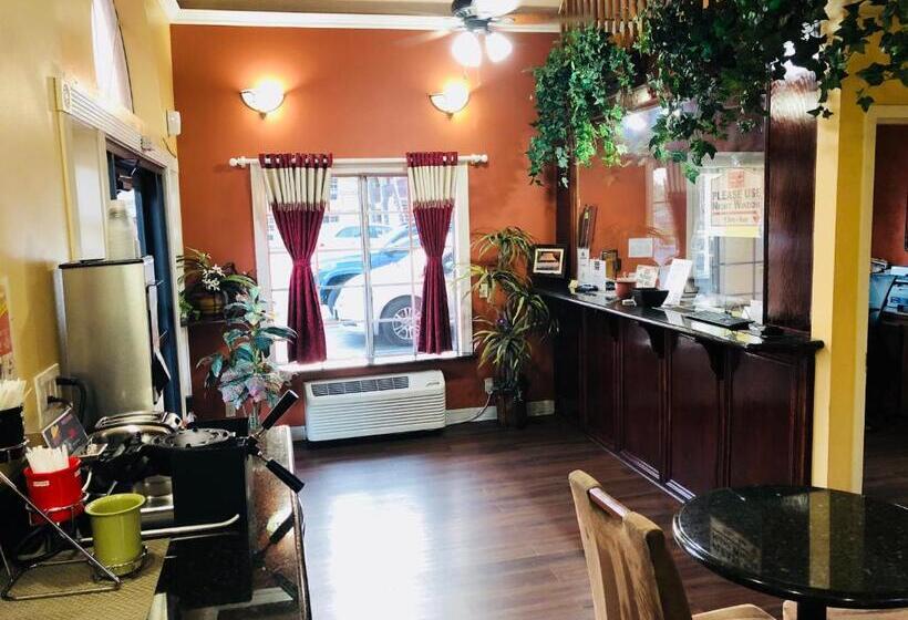 호텔 Dynasty Suites