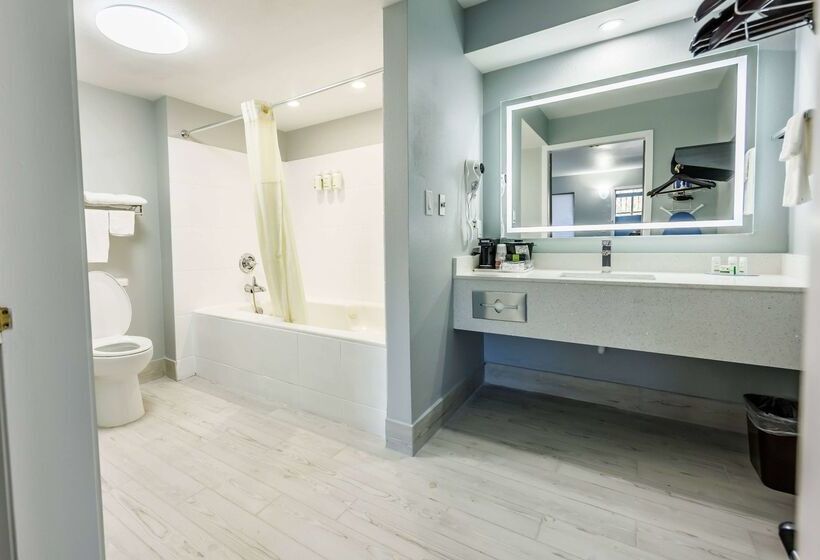 فندق Baymont By Wyndham Branson Thousand Hills