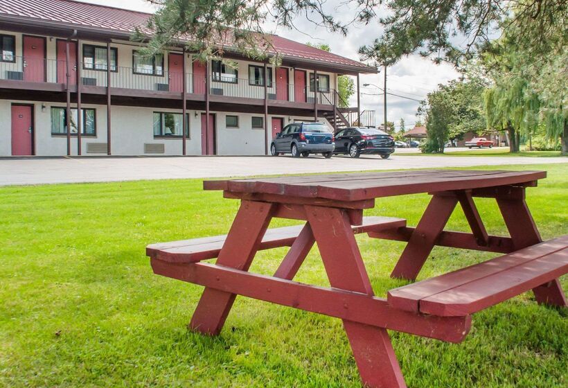 فندق Econo Lodge South