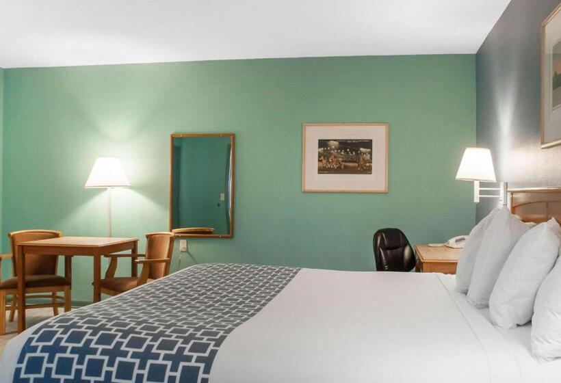 فندق Econo Lodge South