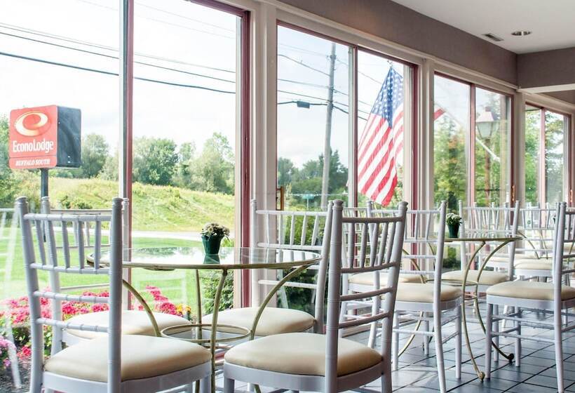 فندق Econo Lodge South