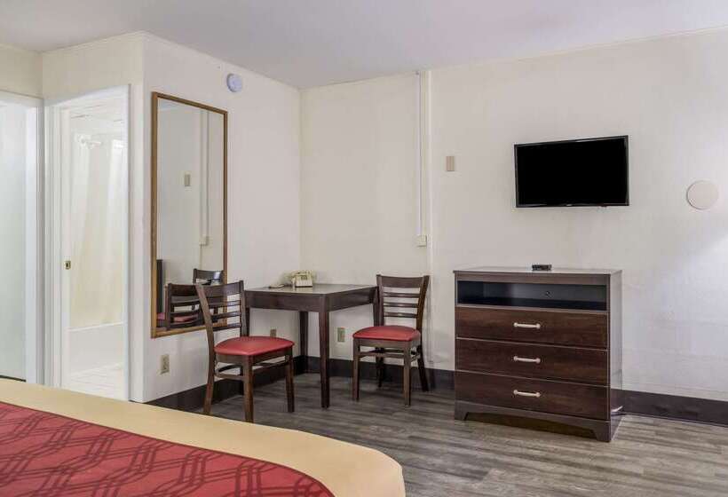 فندق Econo Lodge
