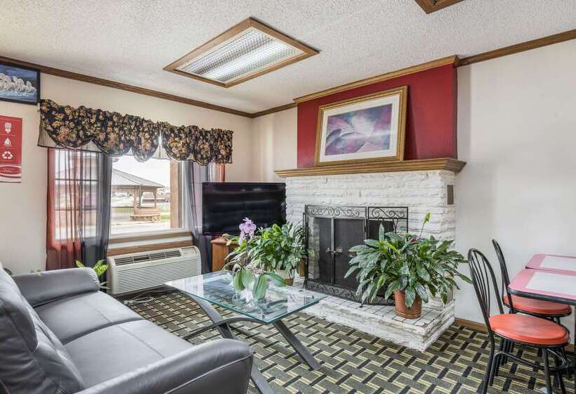 فندق Econo Lodge