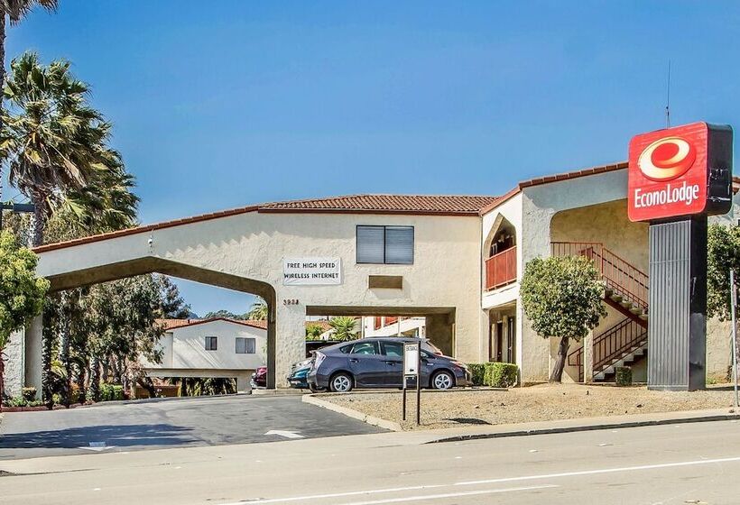 فندق Econo Lodge Castro Valley I580