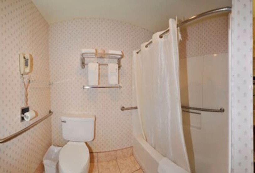 فندق Econo Lodge Castro Valley I580