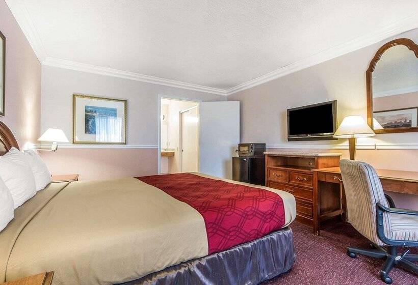 فندق Econo Lodge Castro Valley I580