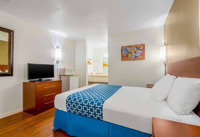 فندق Econo Lodge