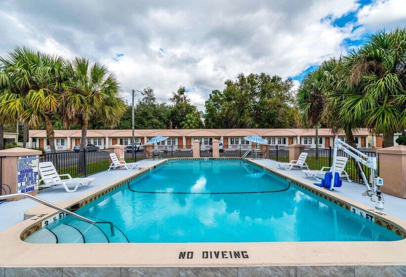 فندق Econo Lodge