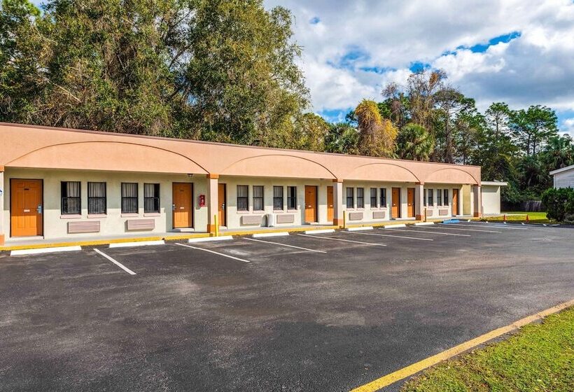 فندق Econo Lodge