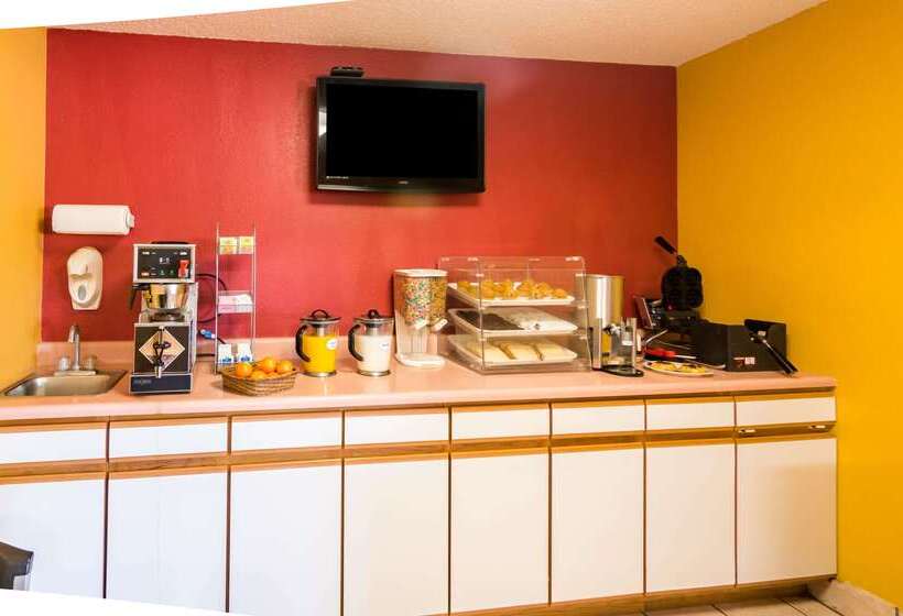 ホテル Econo Lodge Dumas