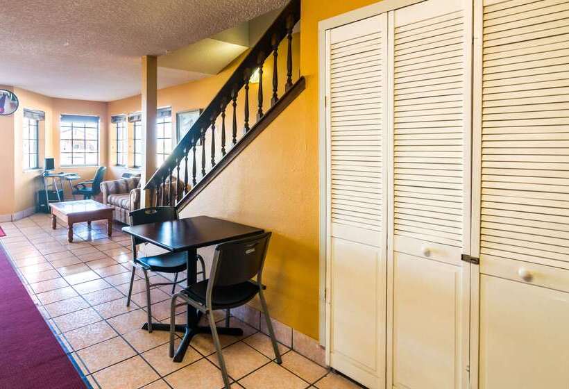 호텔 Econo Lodge Dumas