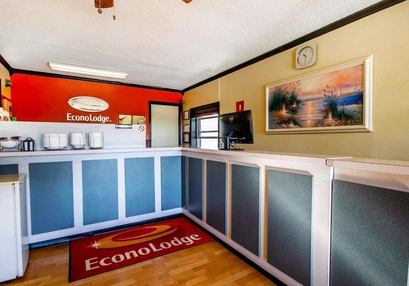 فندق Econo Lodge