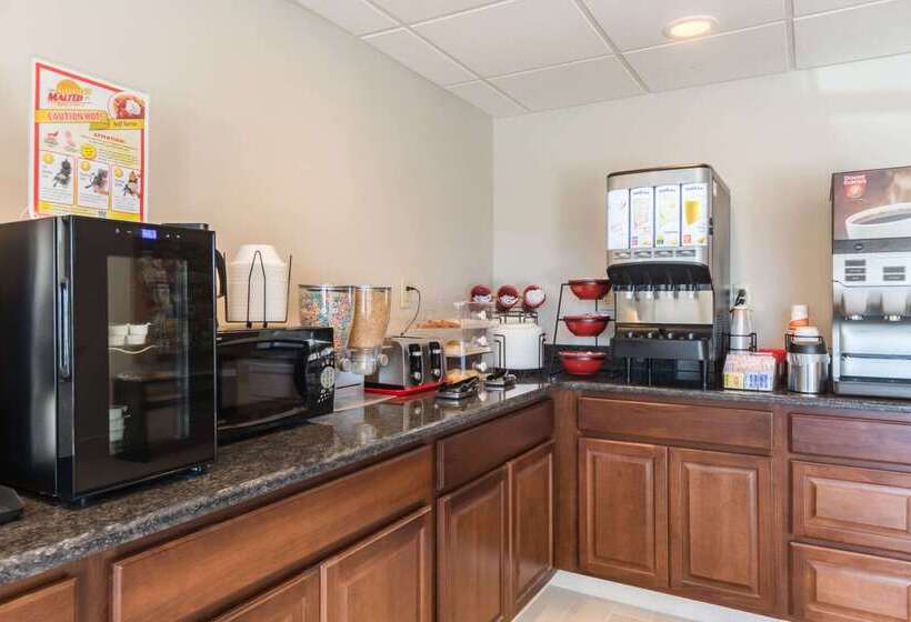 호텔 Econo Lodge Harrisburg Southwest Of Hershey Area