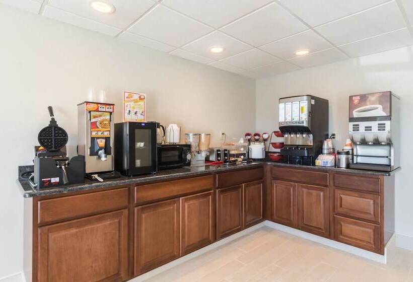 호텔 Econo Lodge Harrisburg Southwest Of Hershey Area