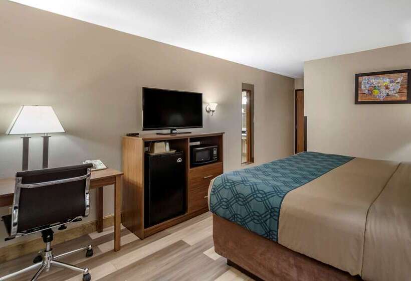 فندق Econo Lodge Hays I 70