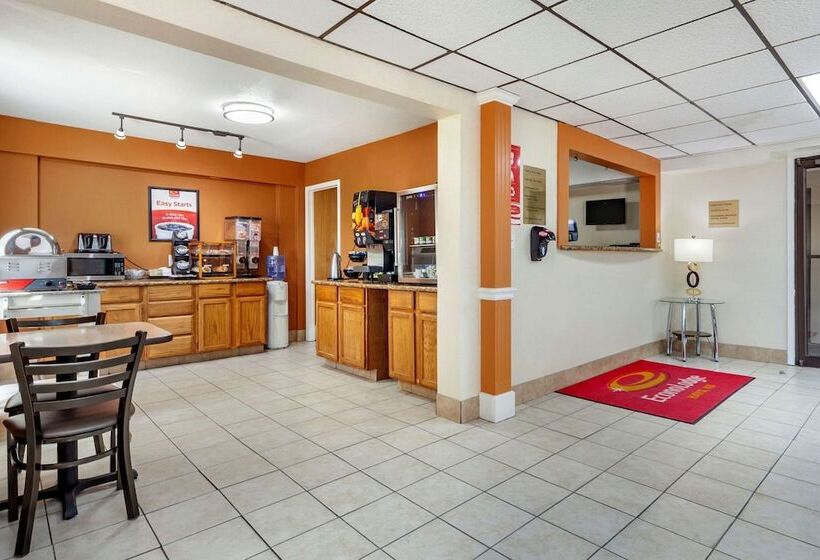 فندق Econo Lodge Hays I 70